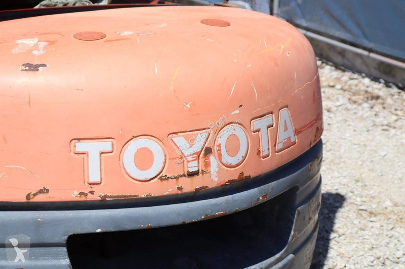 Teleskopický manipulátor Toyota 62-6FDF25
