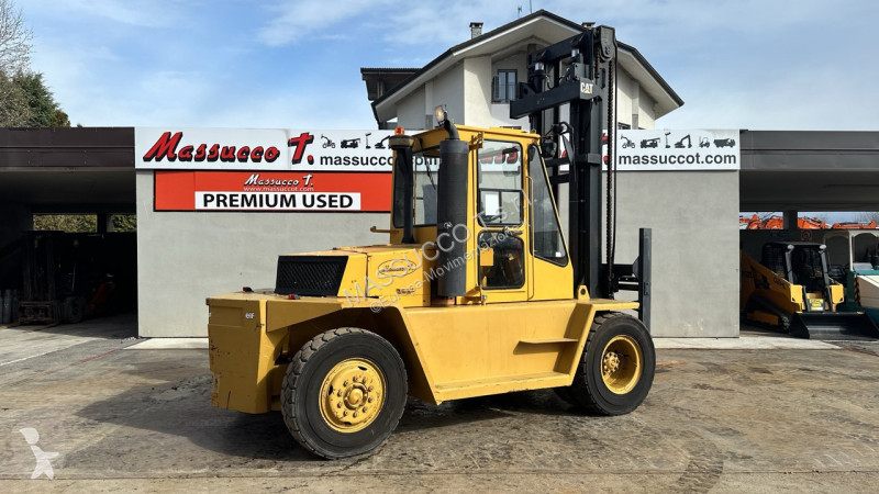رافعة شوكية Caterpillar V225C