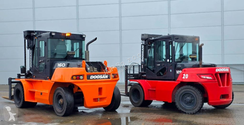 رافعة شوكية Doosan D 160 S-5