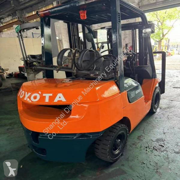 رافعة شوكية Toyota +86 18817734137