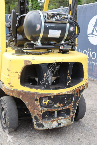 Forklift