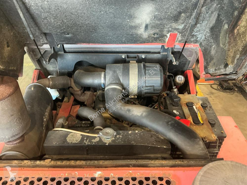 可升降式叉车 Manitou M30-4