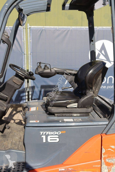 Carretilla elevadora Toyota 8FBEK16T