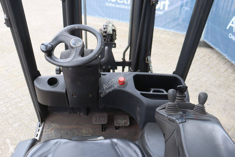 Carretilla elevadora Fenwick E16L-02