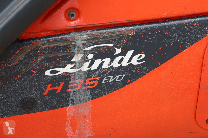 Chariot élévateur Linde D-02