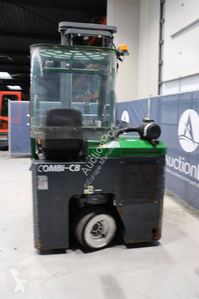 Chariot élévateur Combilift CB