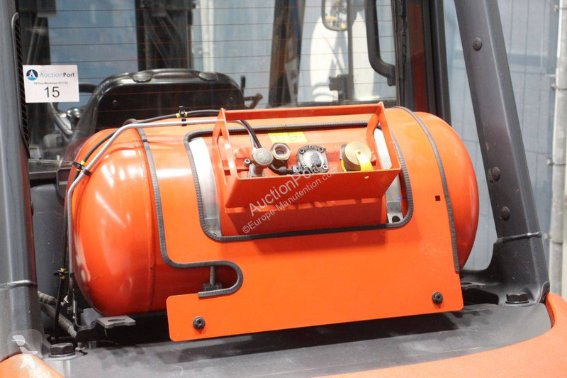 Chariot élévateur Linde 01
