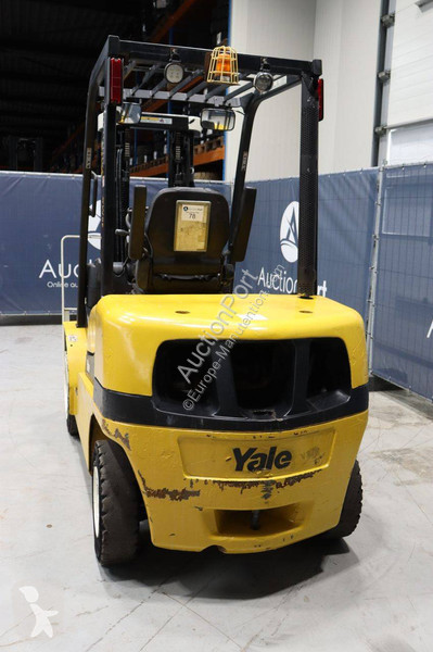 Chariot élévateur Yale GDP30MXE2195