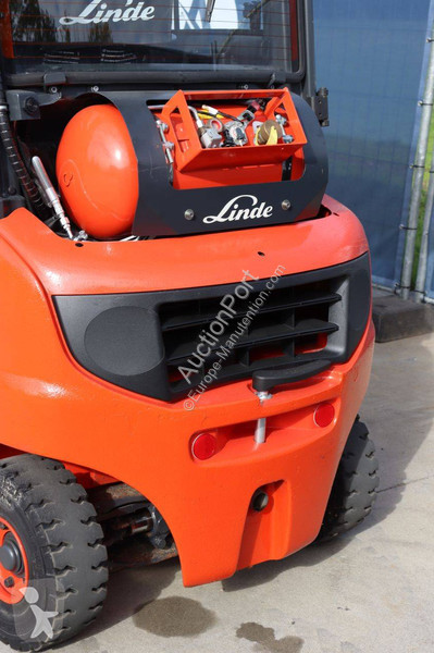 رافعة شوكية Linde