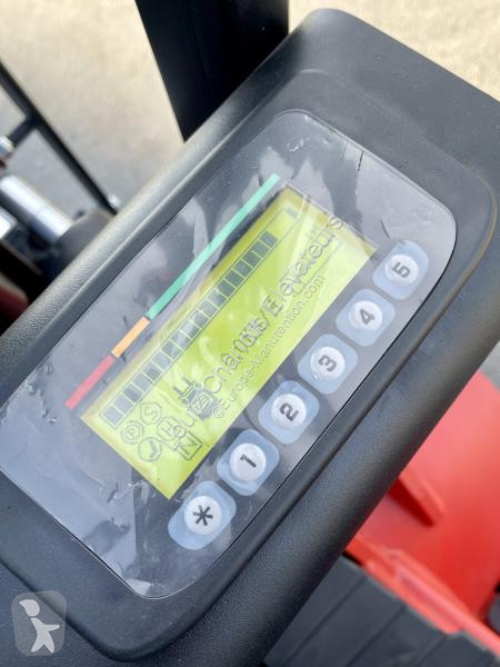 Stivuitor   EFL352