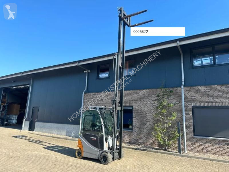 Heftruck Still -16P 1.6 ton Triplex Freelift...