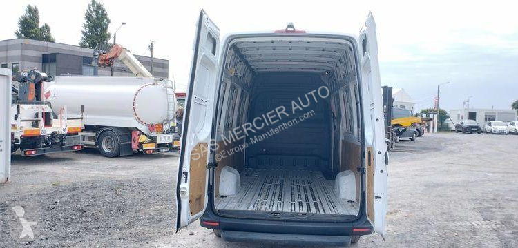 Furgoneta Mercedes sprinter