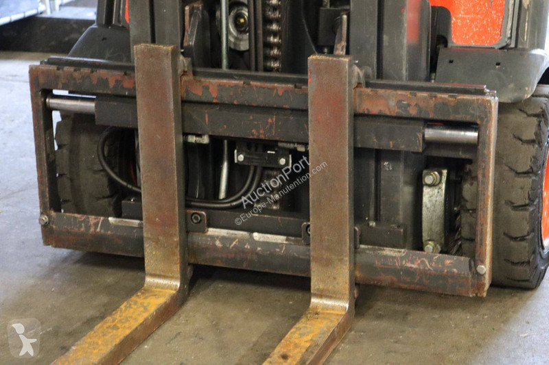 Stivuitor Linde E16PH02