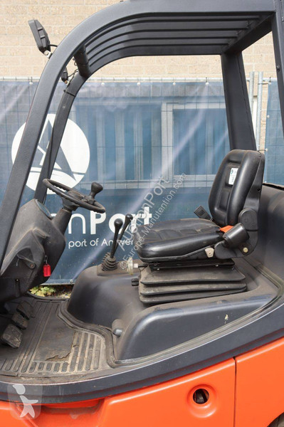 Stivuitor Linde R16T