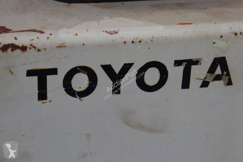 Stivuitor Toyota 2F6L9