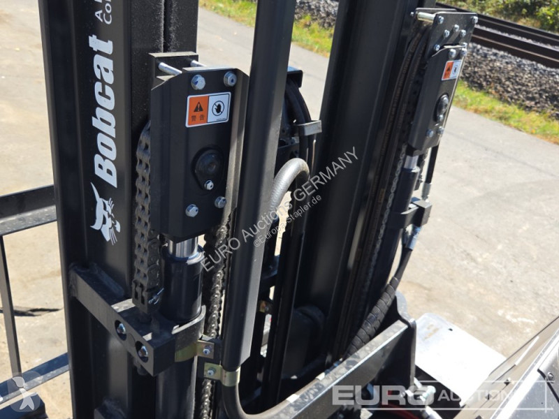 Bobcat D30NXE Forklift