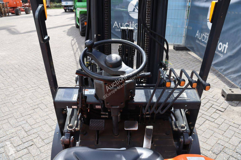 Doosan D25G Forklift