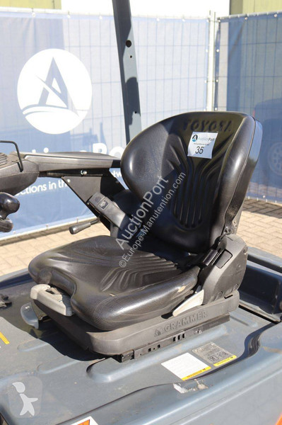 Carretilla elevadora Toyota 8FBEK16T