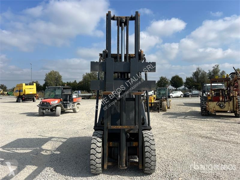 Carretilla elevadora OM 30 Forklift