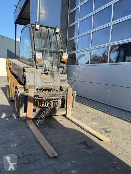 رافعة شوكية JCB TLT30