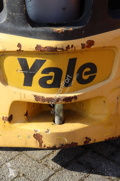 Chariot élévateur Yale