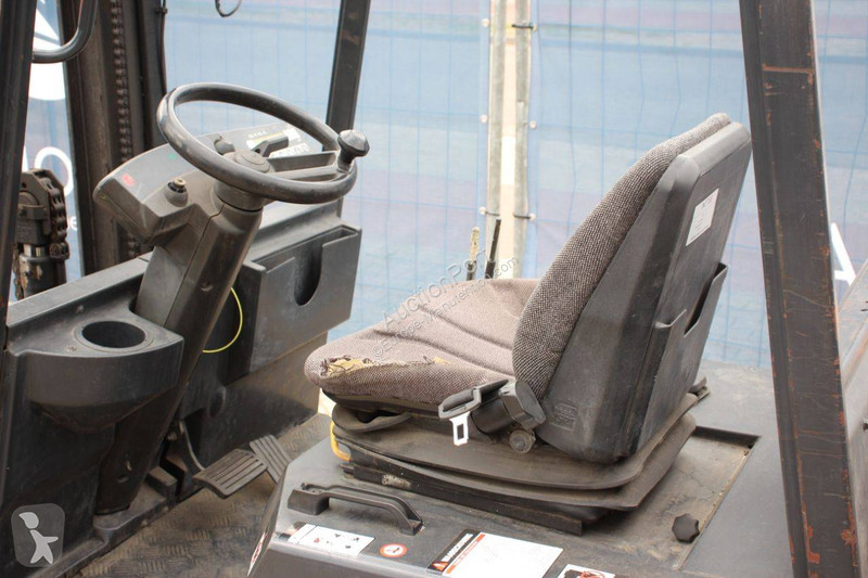 Chariot élévateur Still -16T