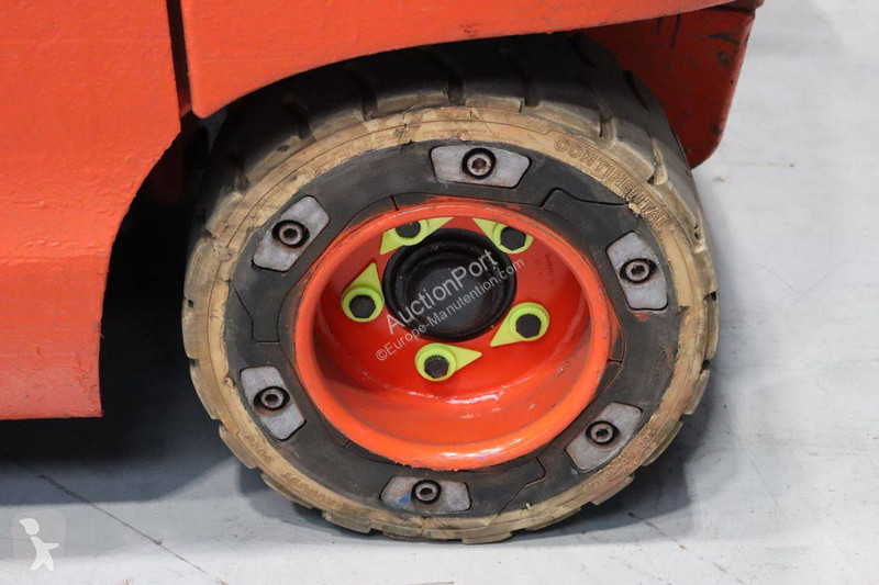 Chariot élévateur Linde E30L-01