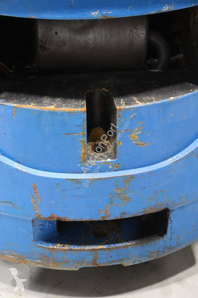 Teleskopický manipulátor Caterpillar DP25K