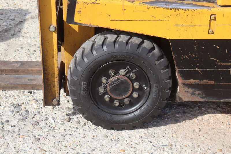 Wózek podnośnikowy Komatsu FB15M-1