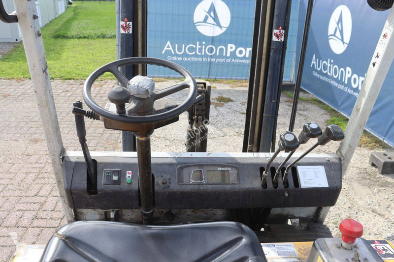 Wózek podnośnikowy Komatsu FB25H-1E
