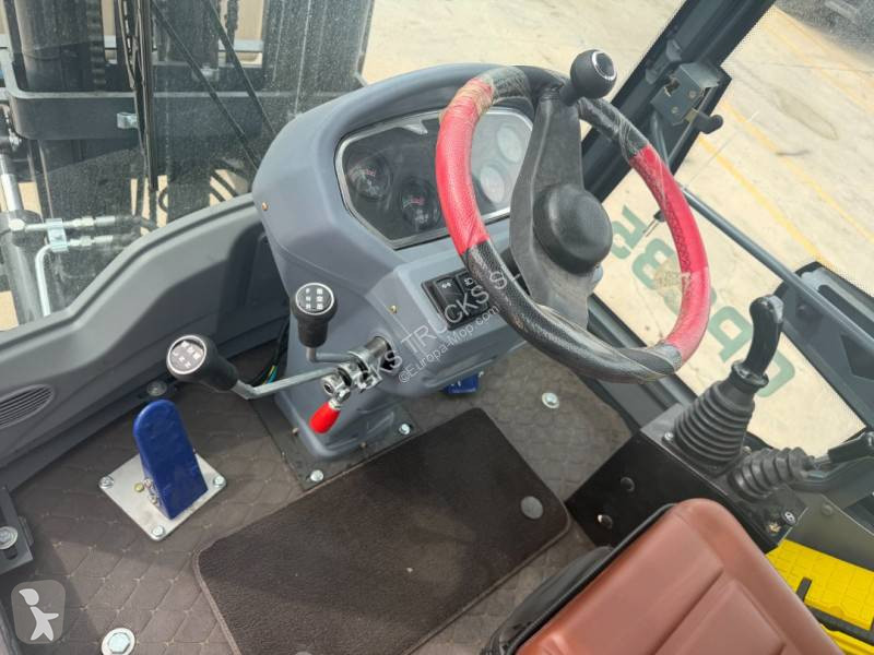 Chariot élévateur JAC CPC35, 4x4