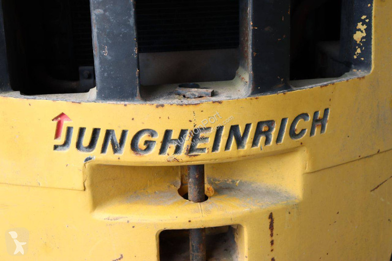 Chariot élévateur Jungheinrich DFG 16G-379 2T
