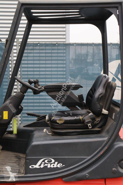 Chariot élévateur Linde E16P