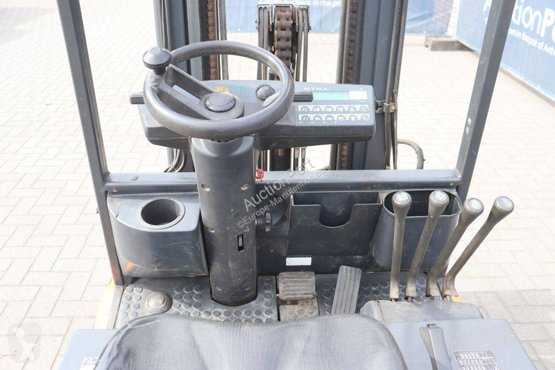 Chariot élévateur Still R20-18
