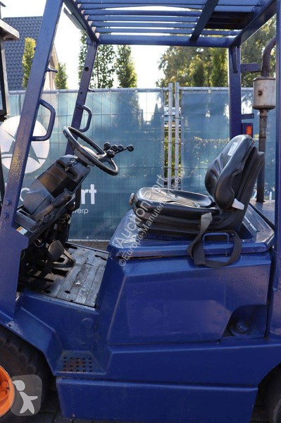 Chariot élévateur Yale GDP25