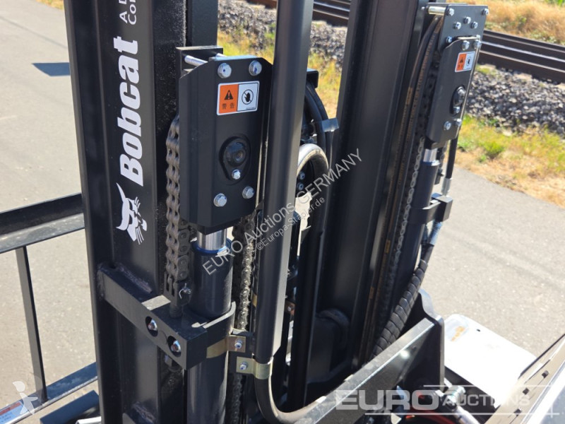 Кар Bobcat D30NXE