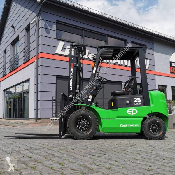 Chariot élévateur EP EFL252 Li-Ion