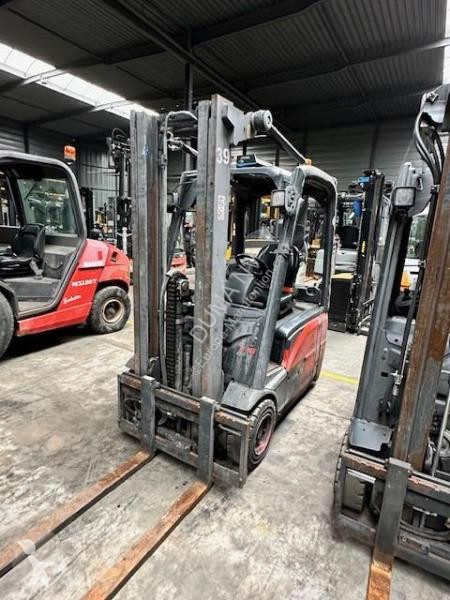 رافعة شوكية Linde E16-02