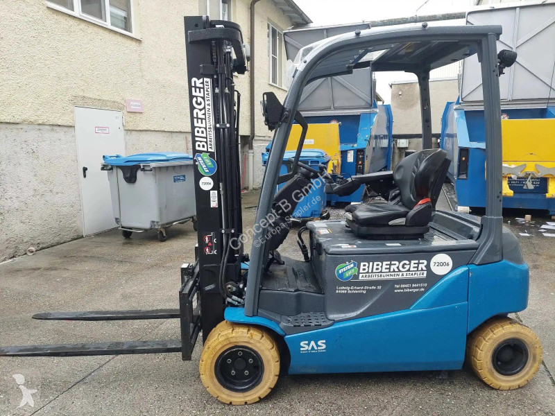 Teleskopický manipulátor Toyota 8FBM20T - FSW 4700