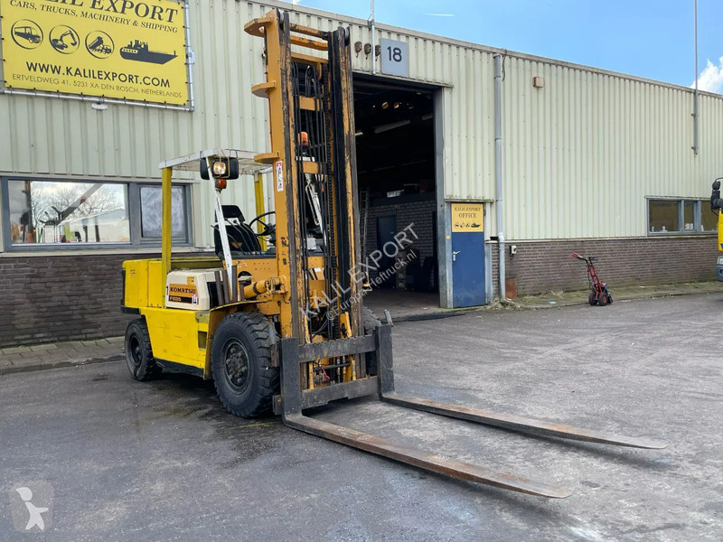 Teleskopický manipulátor Komatsu Diesel...