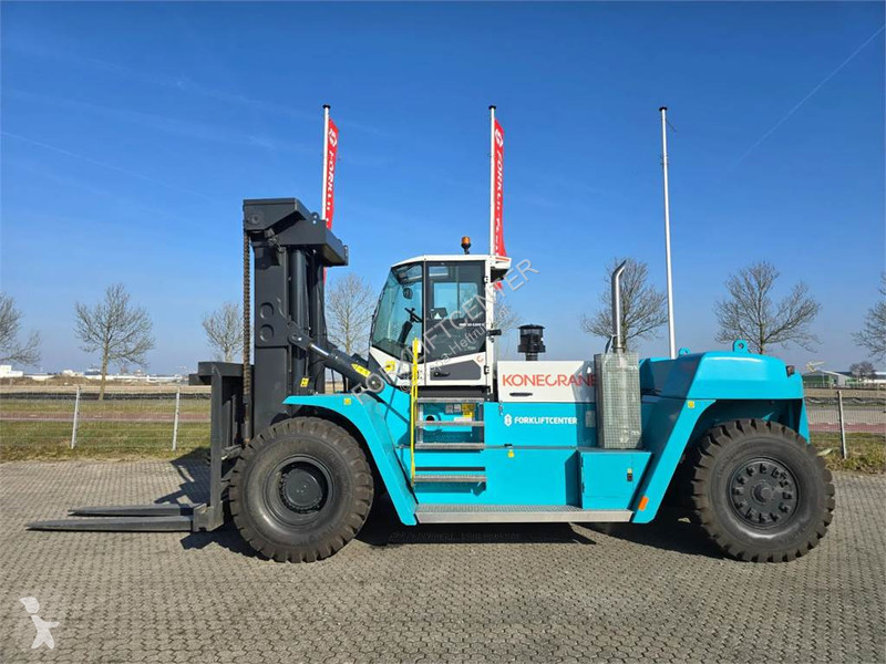 Teleskopický manipulátor Konecranes SMV 33-1200C