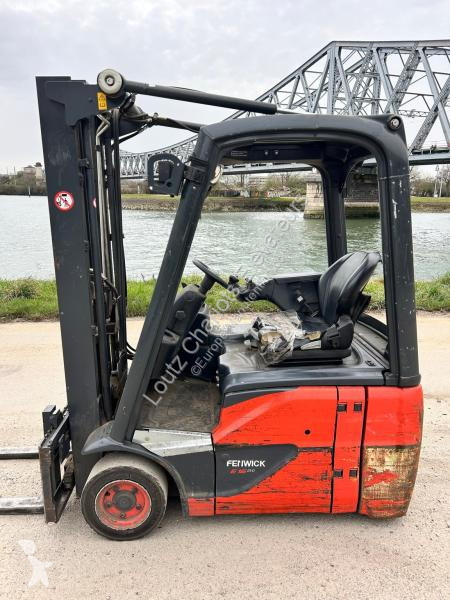Chariot élévateur Linde E16C-02