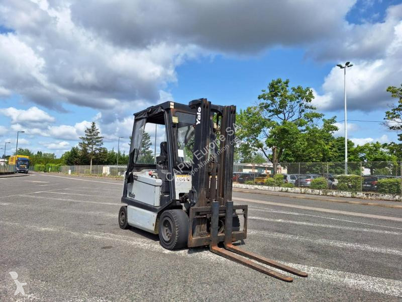 Chariot élévateur Yale ERP30