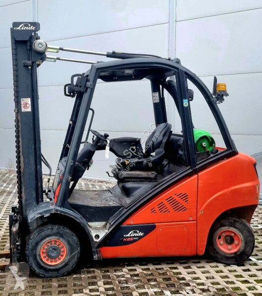 Carrello elevatore Linde H 25 T - 02