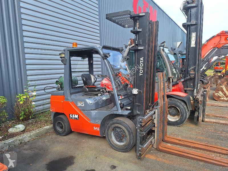 Chariot élévateur Toyota 028FGF30