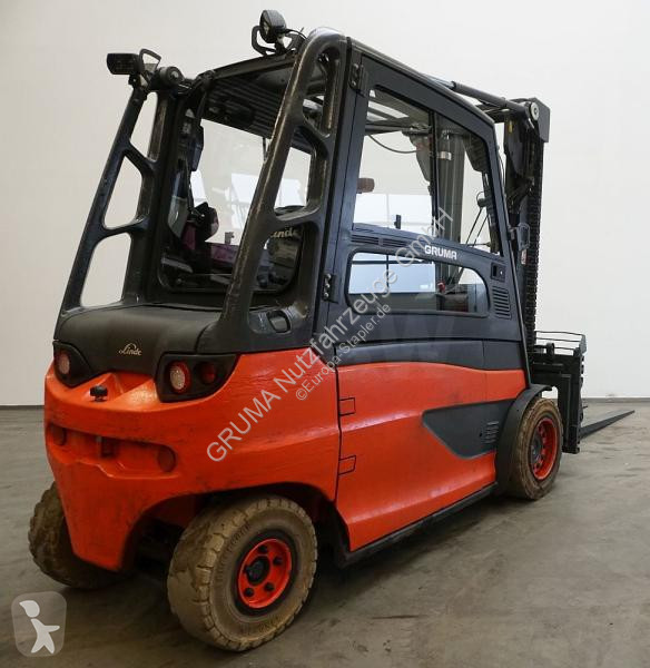 Teleskopický manipulátor Linde E 50/600 HL 388