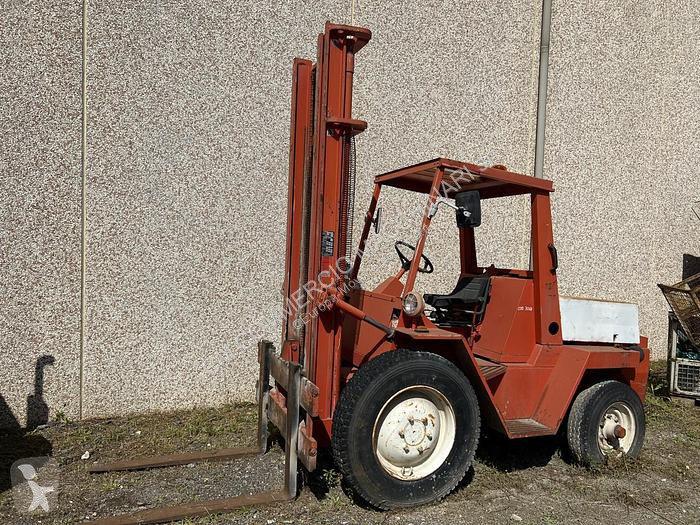 Heftruck Manitou MC30N Serie 2