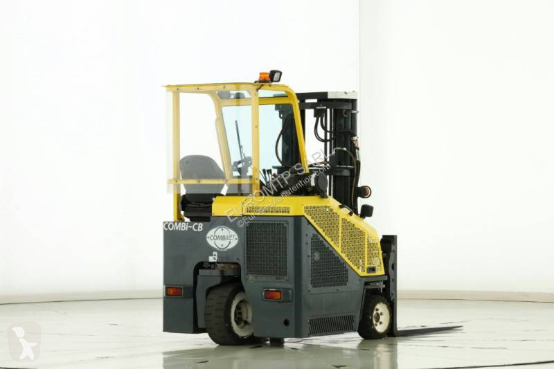 Chariot élévateur Combilift CB-3000