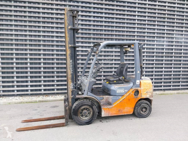 Chariot élévateur Toyota 25