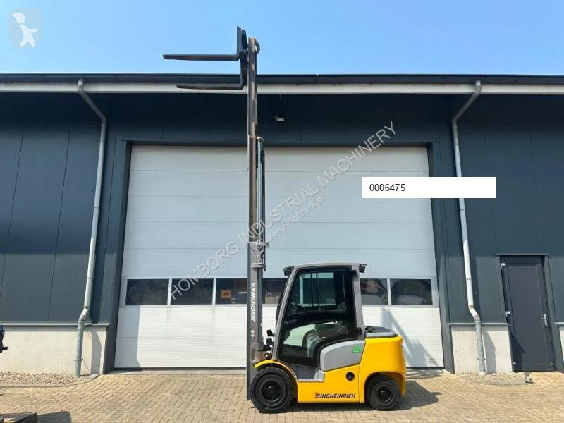 Stivuitor Jungheinrich Triplex Freelift...